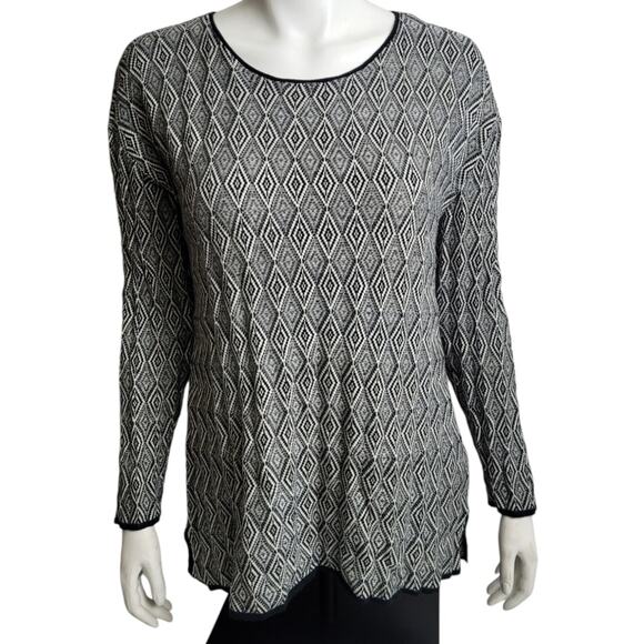 J JILL Womens Graphic Chevron Knit Shirt Size Medium Black & White Minimalist - Picture 2 of 9